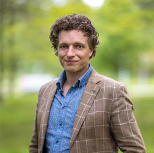 Testimonial Mike van Silfhout, algemeen directeur Taalschool Lest Best.